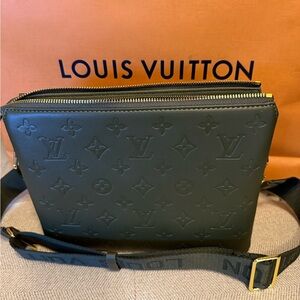 Louis Vuitton Coussin MM in Sage Green Shoulder Bag Purse.